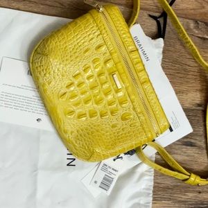 Brahmin belt bag NWT in sunflower